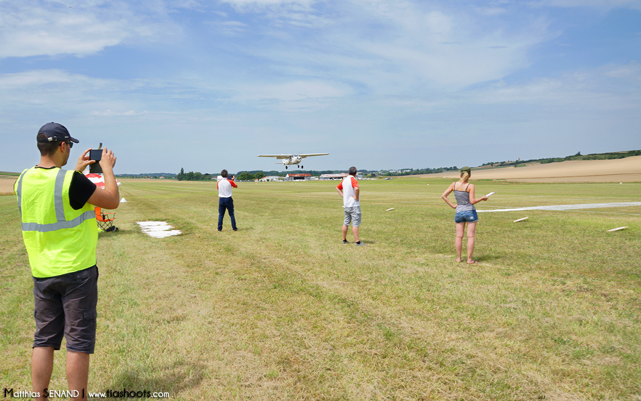 Très courte finale sur le "porte-avion'' !