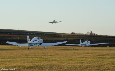 Busy airfield !