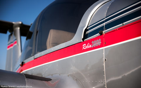Robin R3000