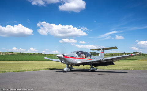 Robin R3000